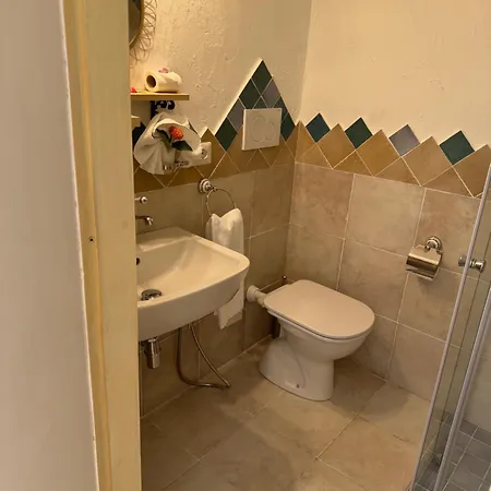 Alojamento de Acomodação e Pequeno-almoço Oltremare 3*