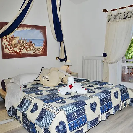 Oltremare Bed & Breakfast *